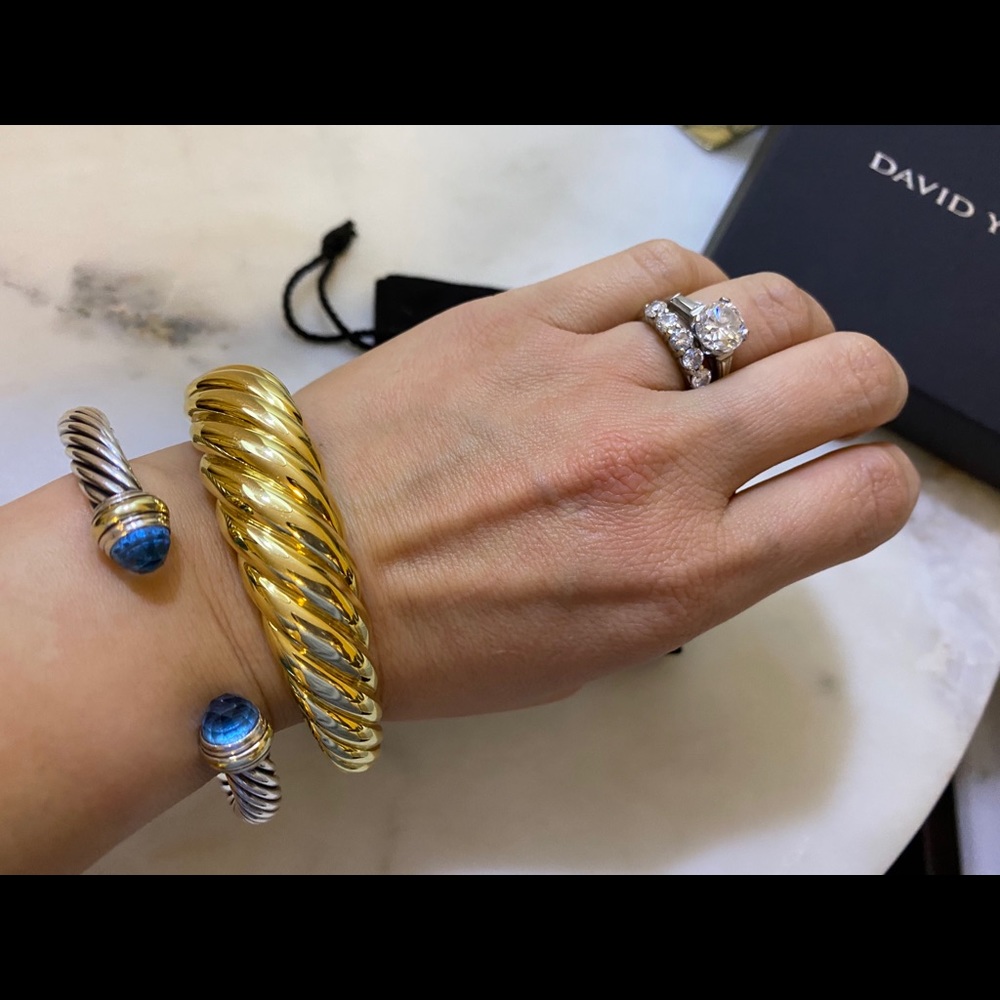 Brand new David Yurman 18k gold bracelet